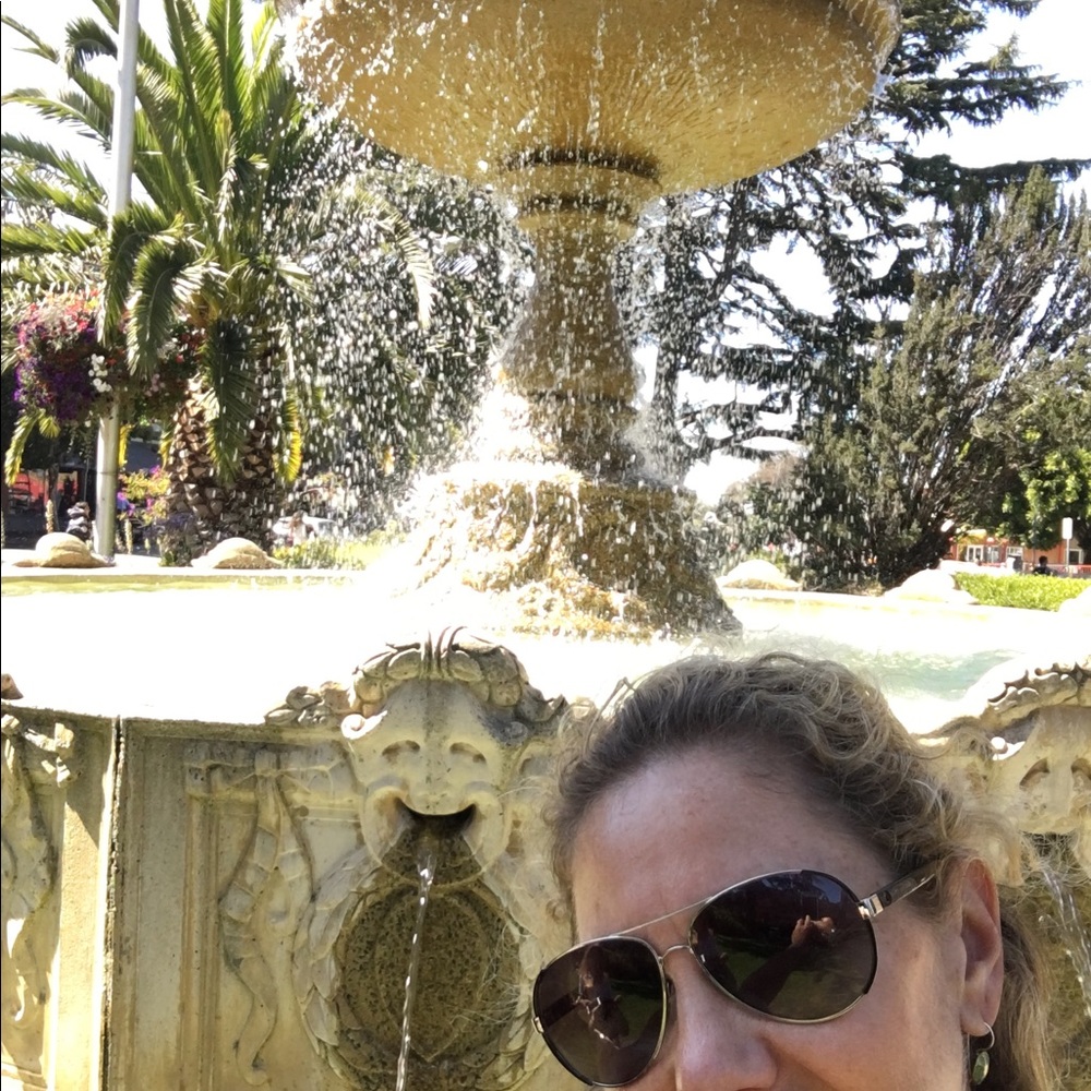 Meet your Posher, Elisabeth
